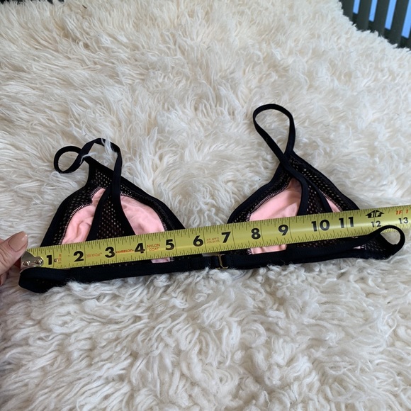 Ripcurl triangle bikini top - Picture 7 of 8